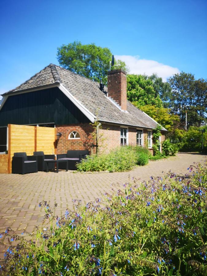 Gastenverblijf 'T Oelengoor Sinderen Eksteriør billede